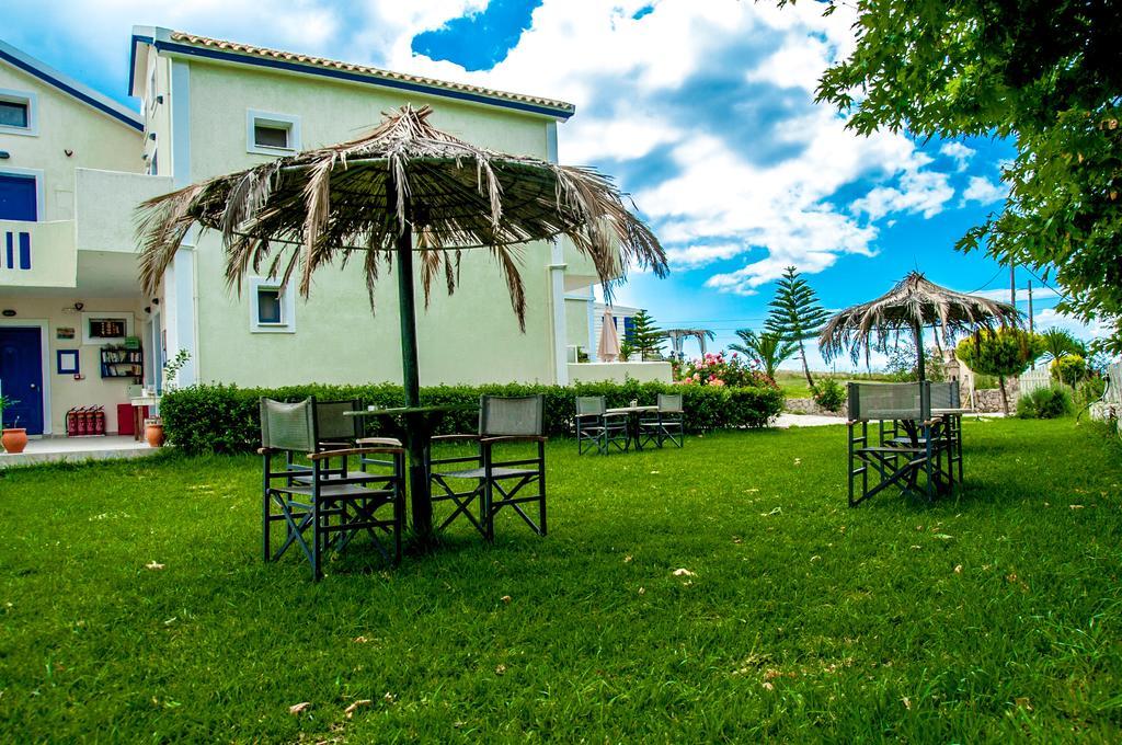 Dreams Apartments - Katelios,Santa Barbara Beach エクステリア 写真