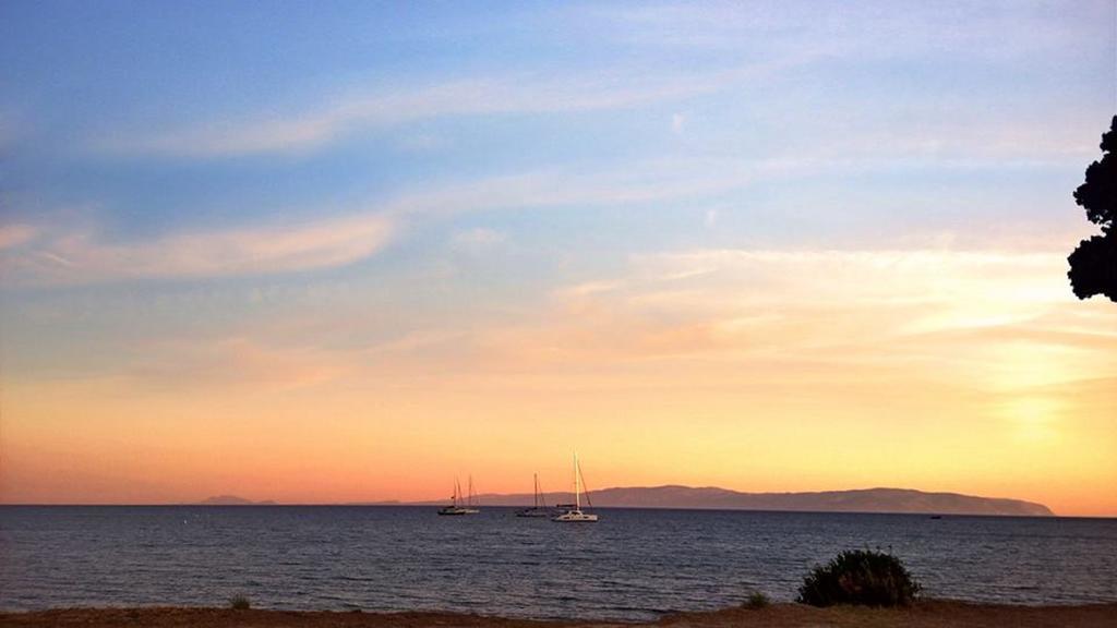 Dreams Apartments - Katelios,Santa Barbara Beach エクステリア 写真